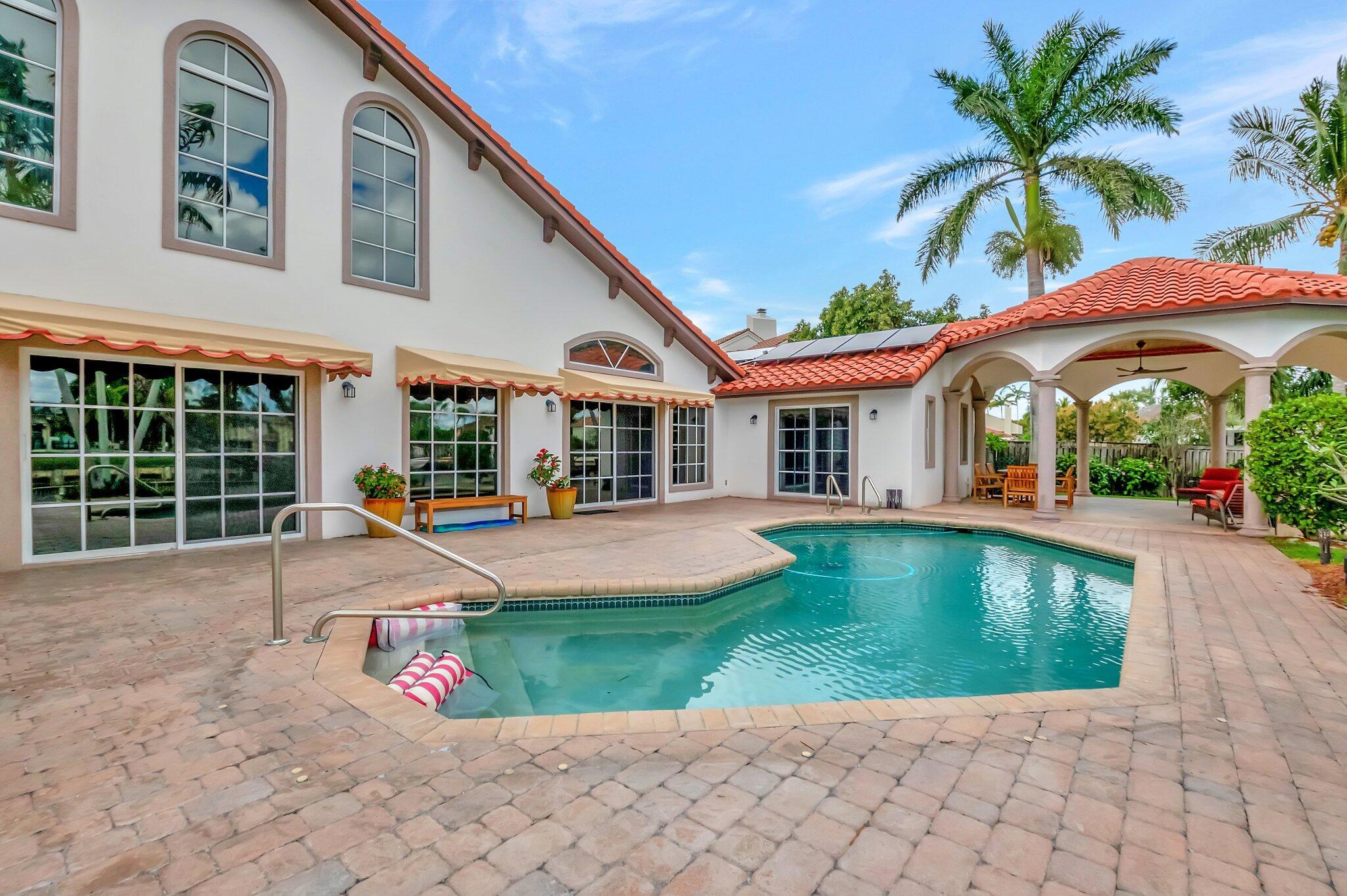 CARRIAGE HILL - Residential