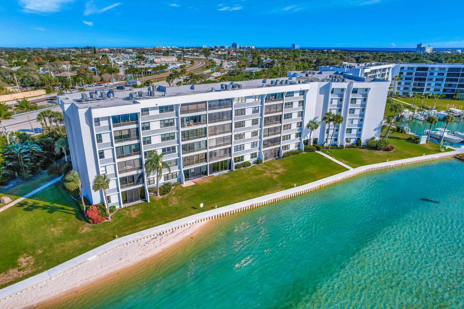 JUPITER COVE CONDO - Residential