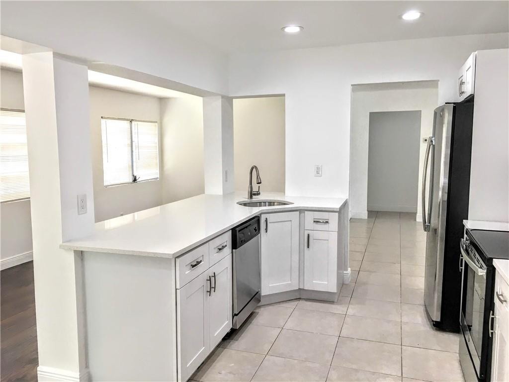 Royal Palm Acres First Se - Residential