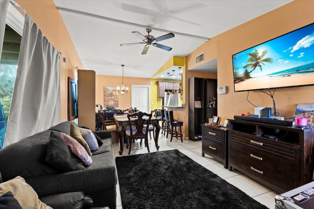 LAKE AIRE ESTATES - Residential