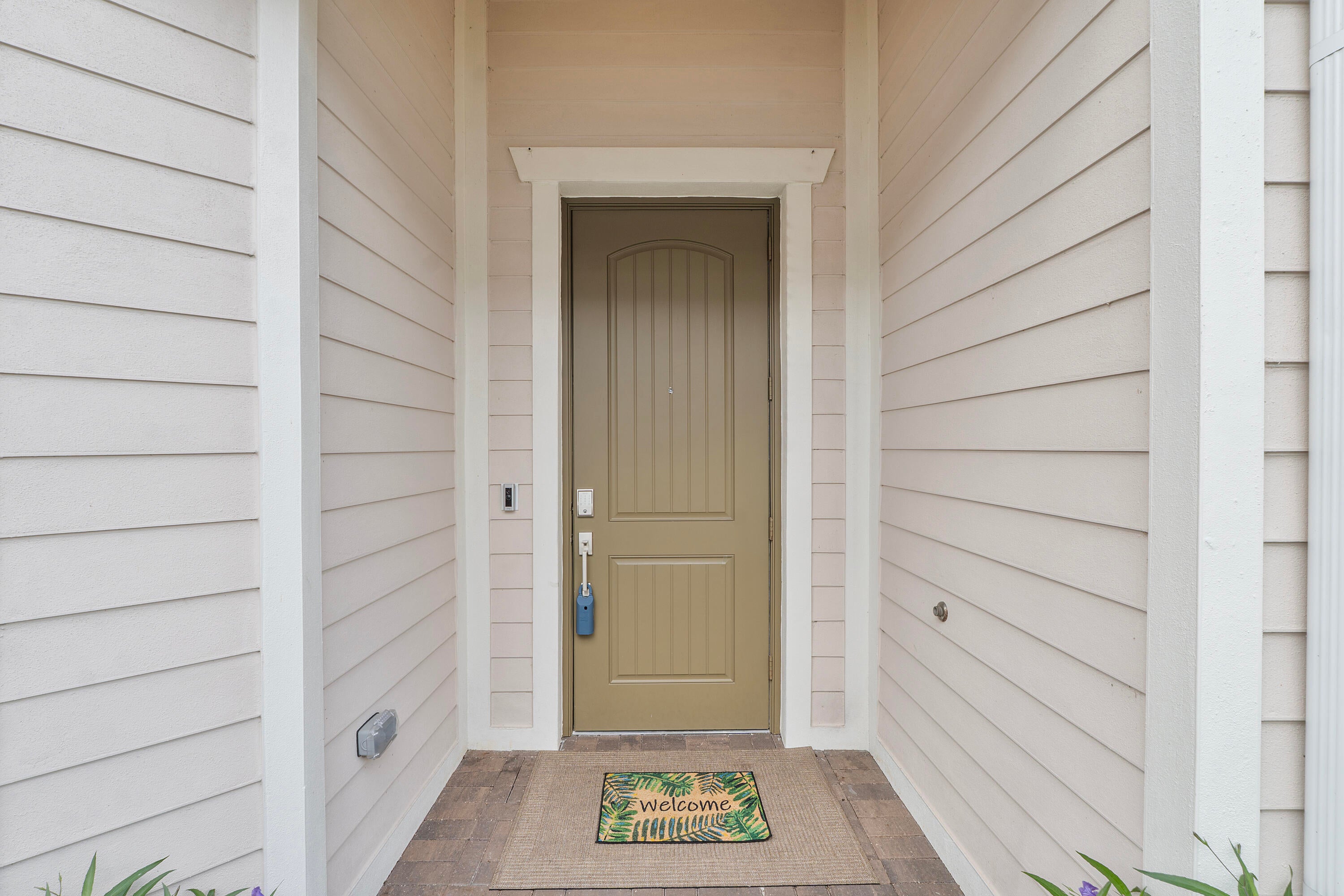 1325 Haywagon Trail