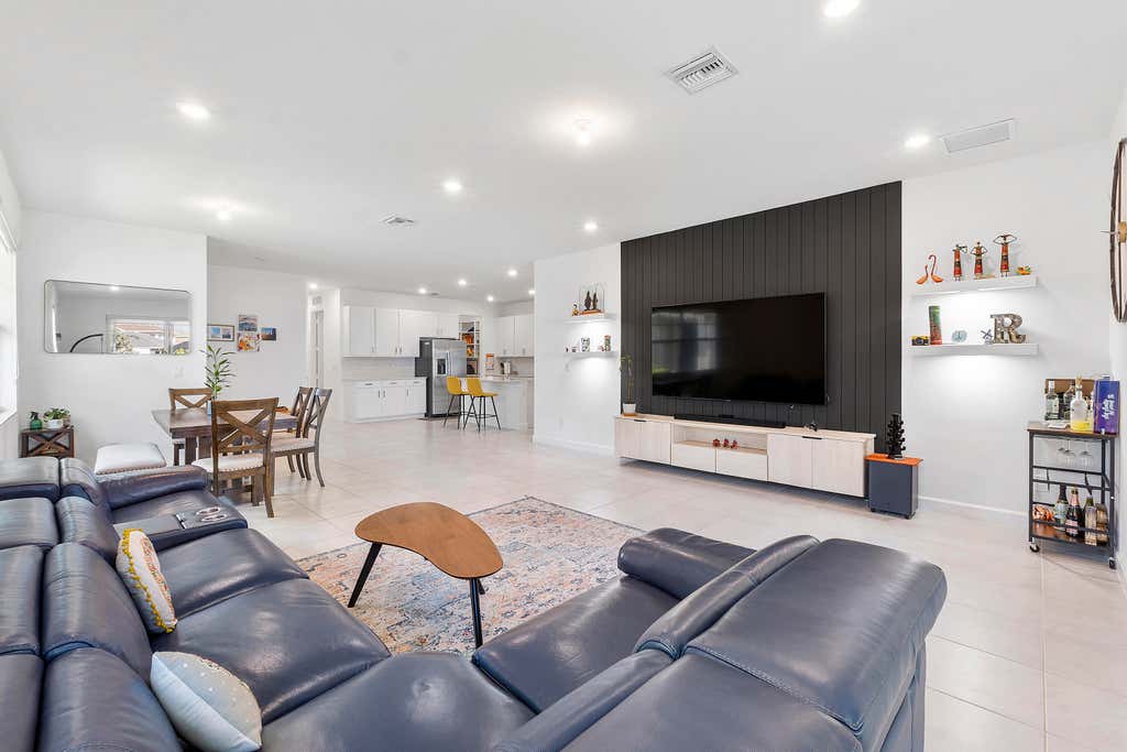 Photo of 1325 Haywagon Trail, Loxahatchee, FL 33470 (MLS # B26060624)