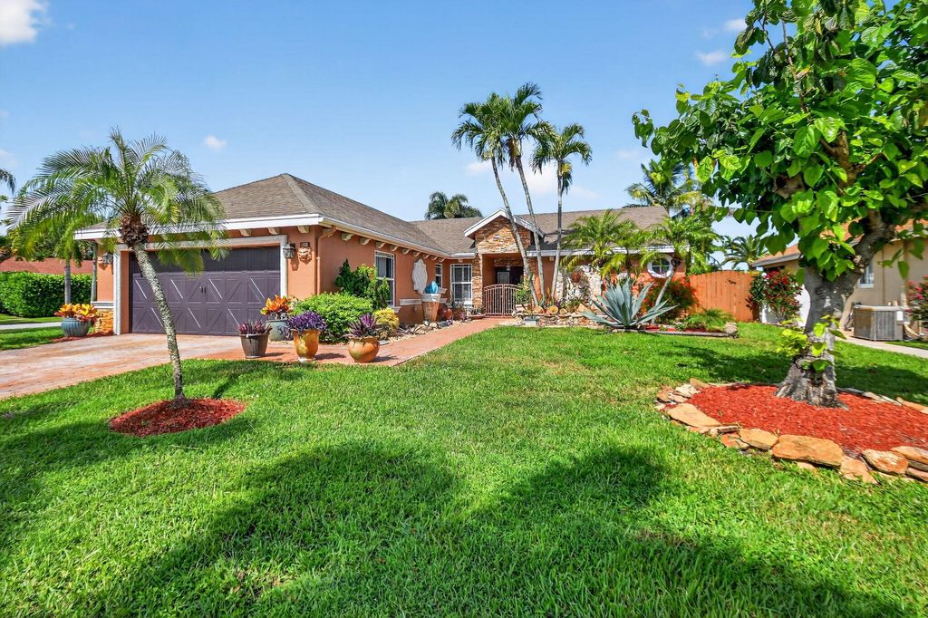 Photo of 9145 Paragon Way, Boynton Beach, FL 33472 (MLS # R11112584)