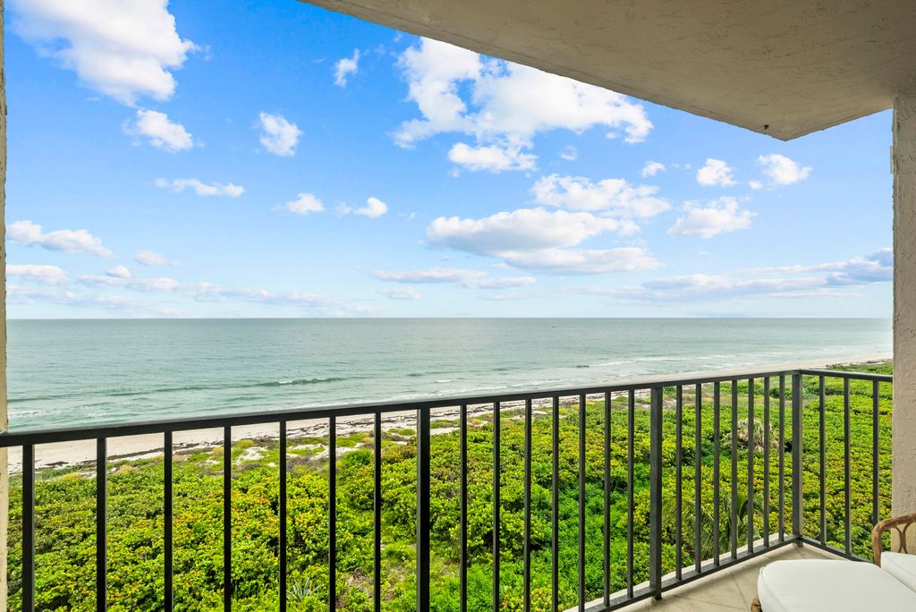 Photo of 4200 N Highway A1a #611, Fort Pierce, FL 34949 (MLS # R11093314)