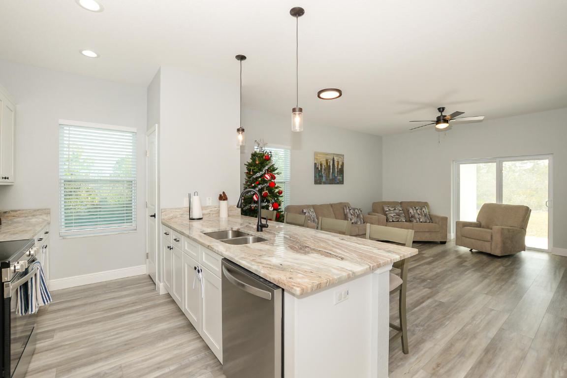 ORANGE BLOSSOM CCC UNIT 17 - Residential