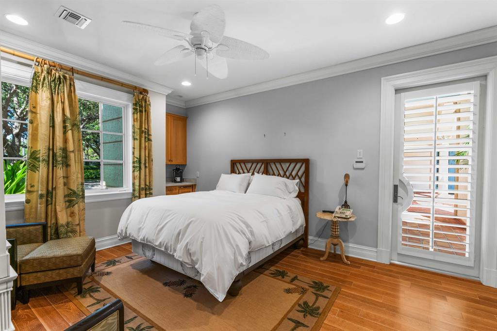 Admirals Cove - Residential