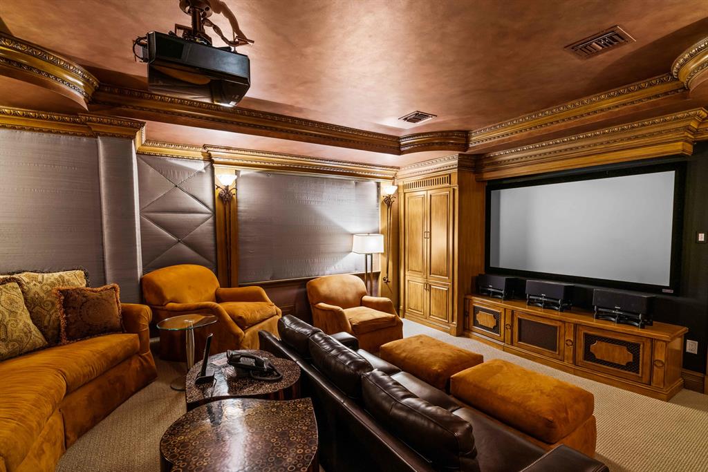 Admirals Cove - Residential