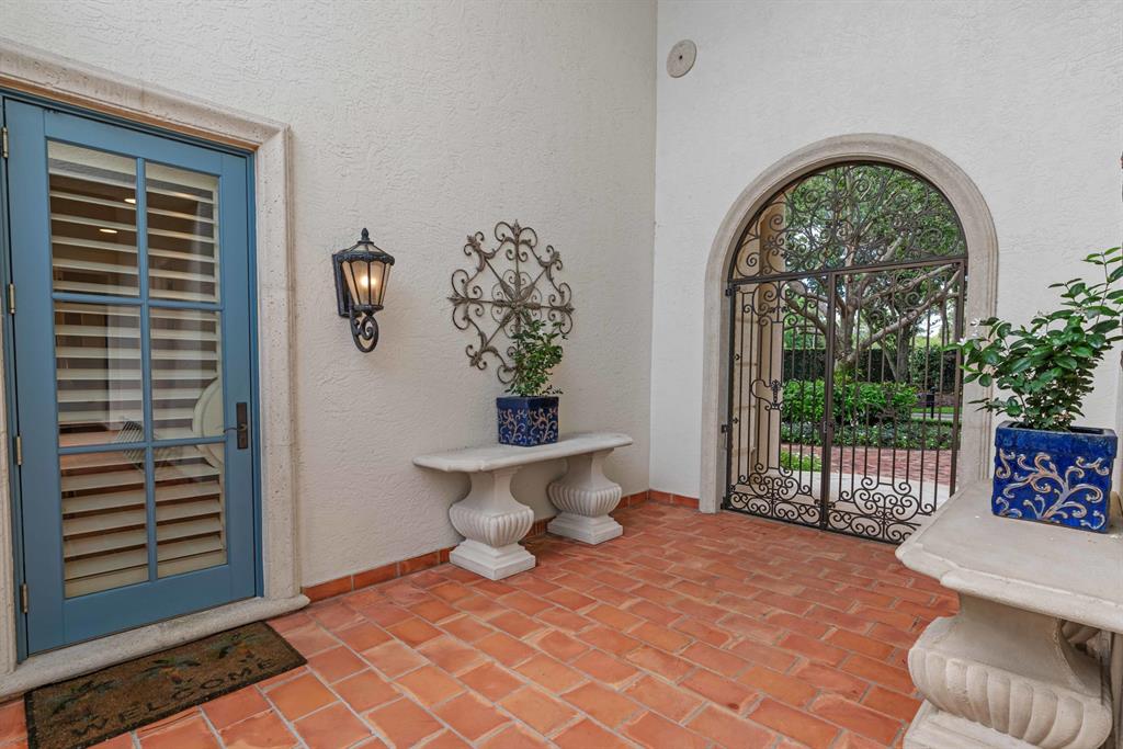 Admirals Cove - Residential