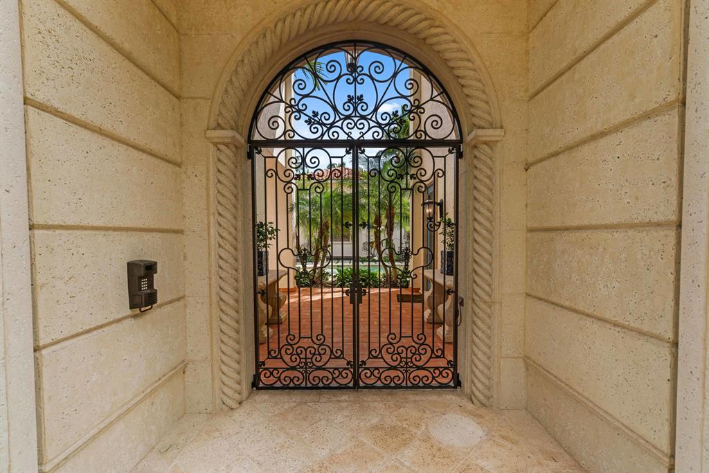 Admirals Cove - Residential