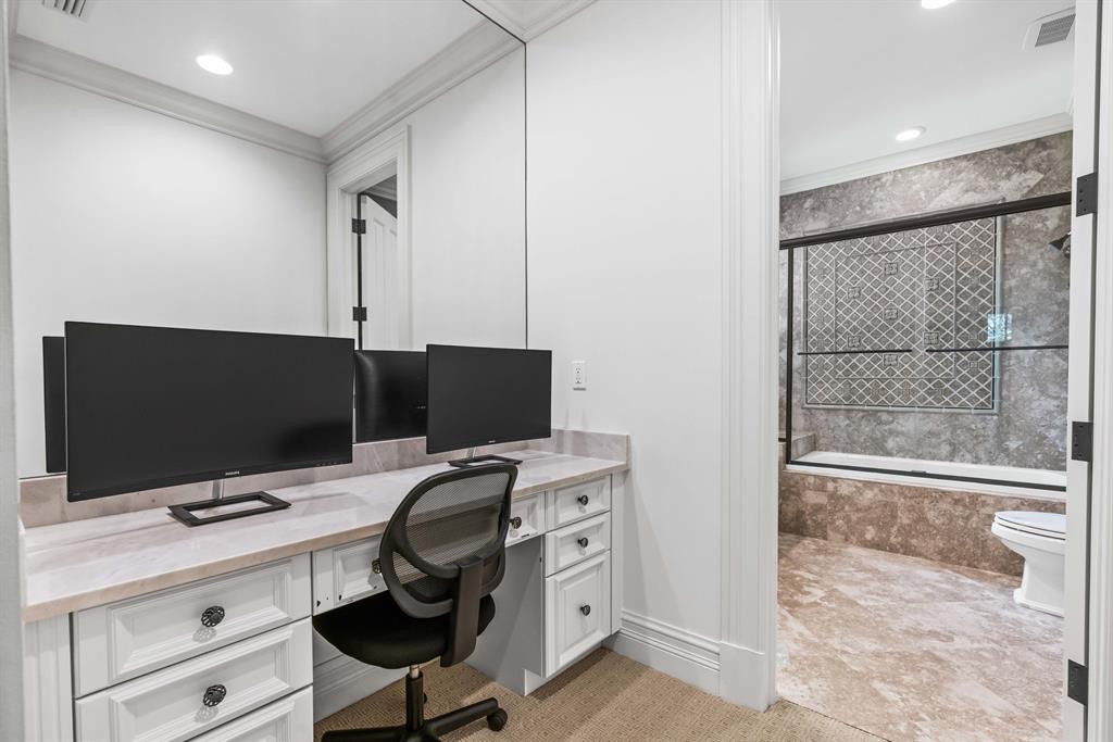 Admirals Cove - Residential