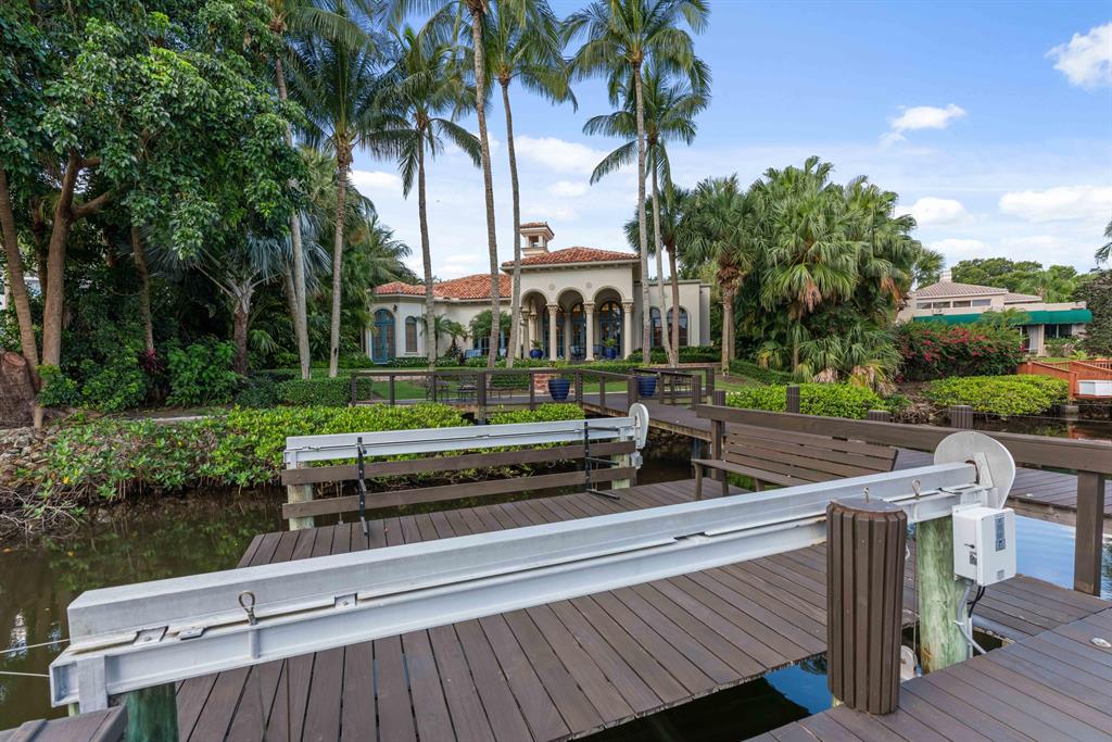 Admirals Cove - Residential