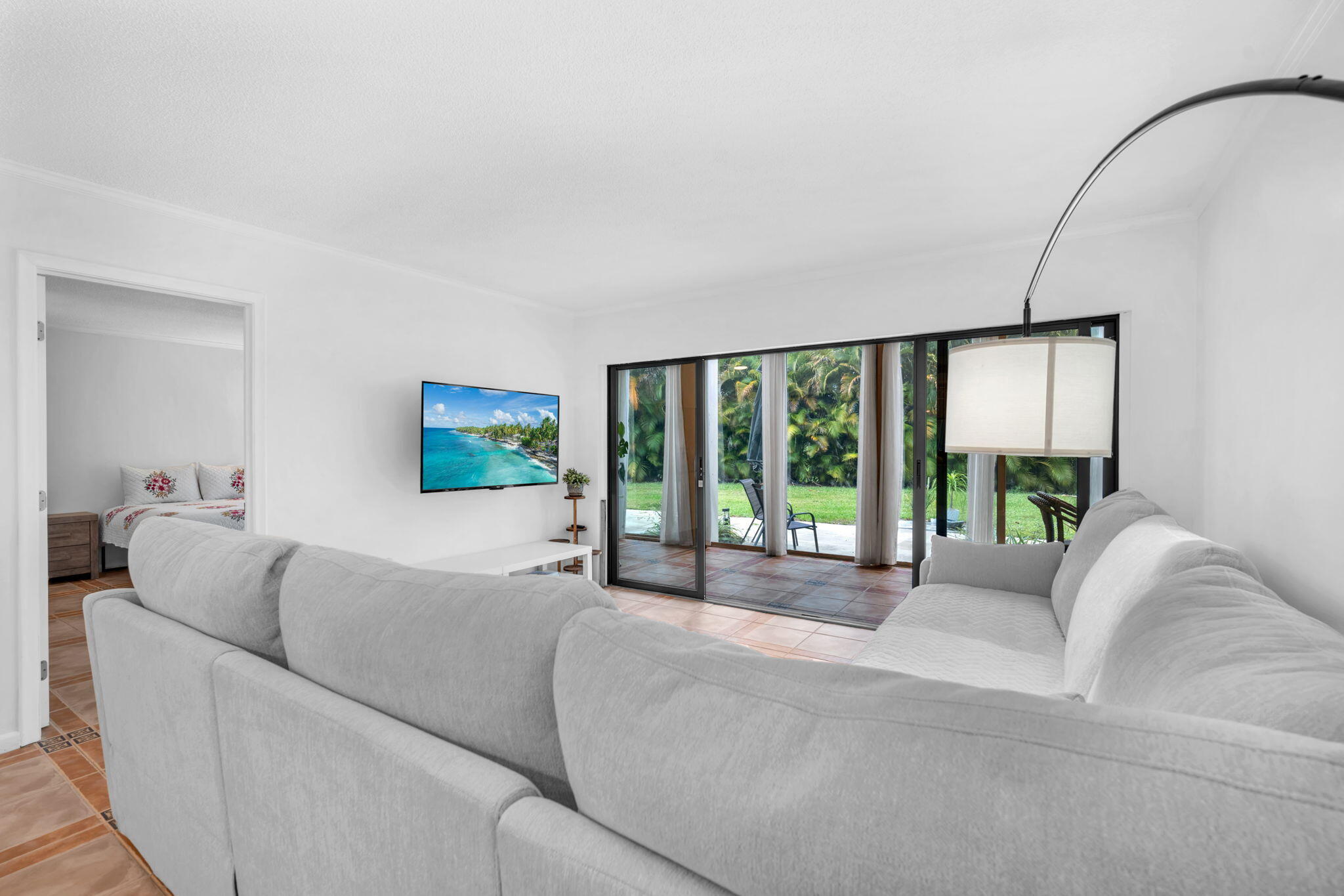 LANDS OF THE PRESIDENT CONDO 1 - Residential