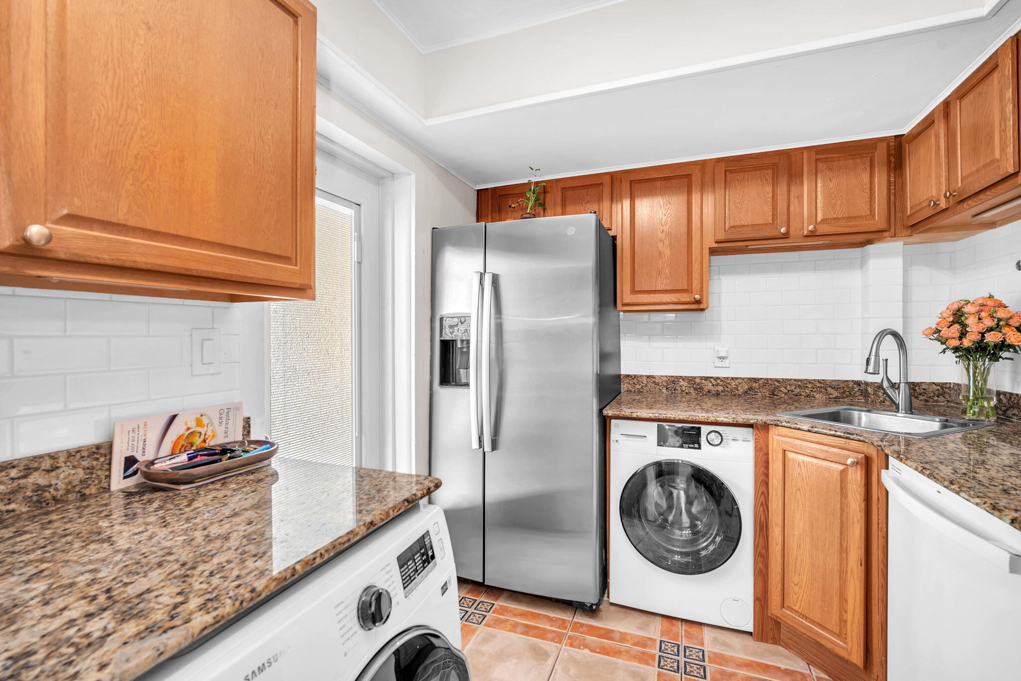 LANDS OF THE PRESIDENT CONDO 1 - Residential