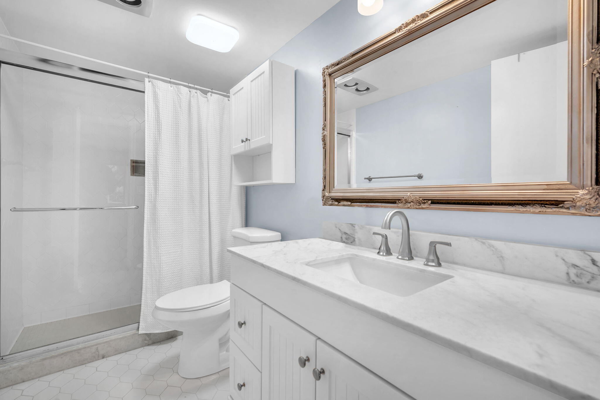 LANDS OF THE PRESIDENT CONDO 1 - Residential