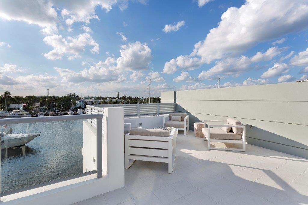 SEAGATE YACHT CLUB - Residential