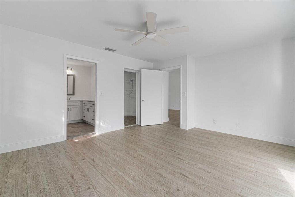 EMERALD POINTE 2 - Residential