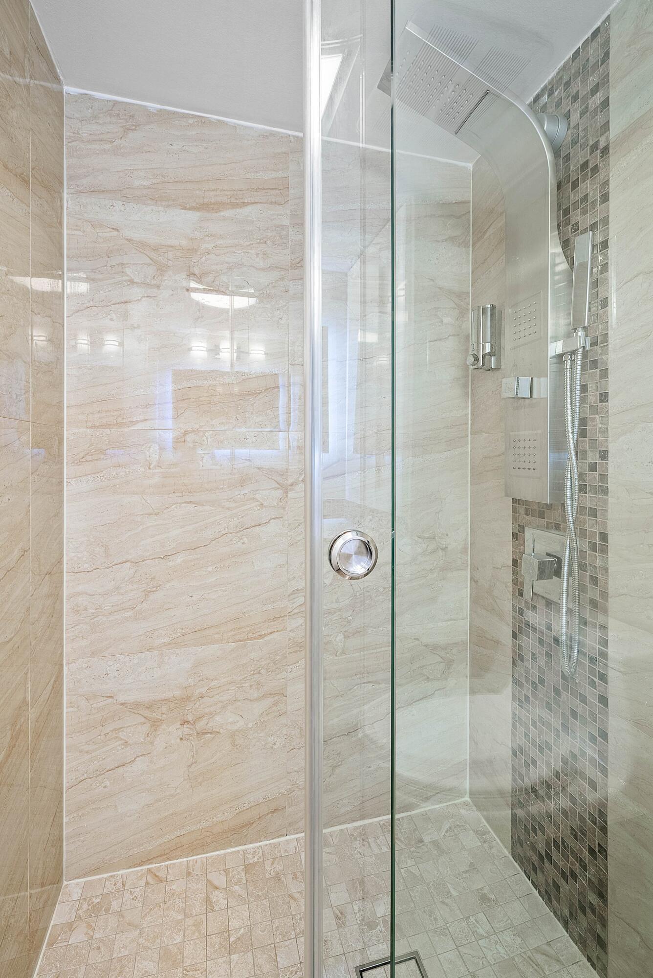 AMBASSADORS V SOUTH CONDO - Residential