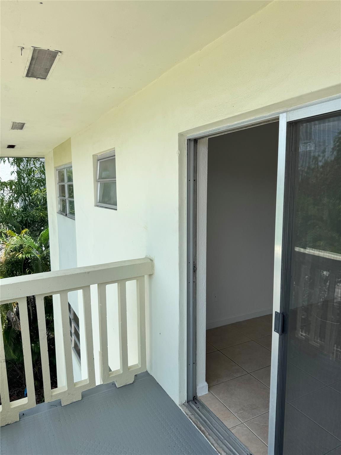 770 CONDO - Residential Lease
