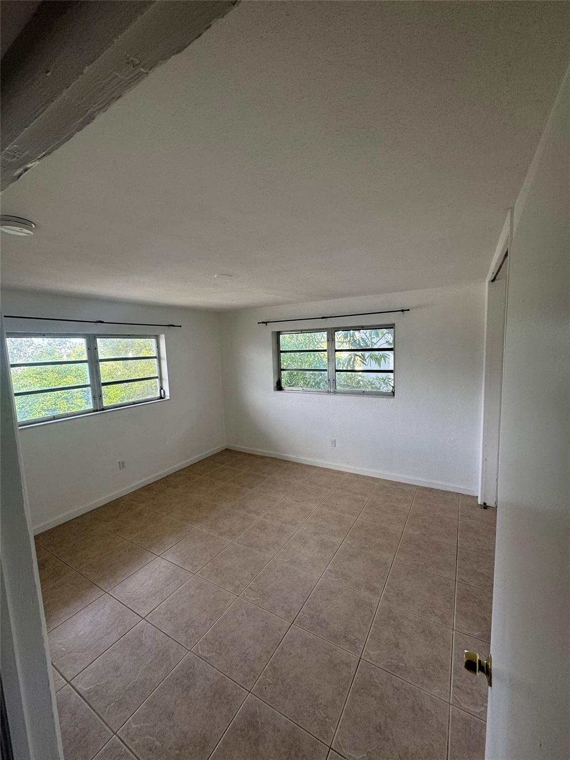 770 CONDO - Residential Lease