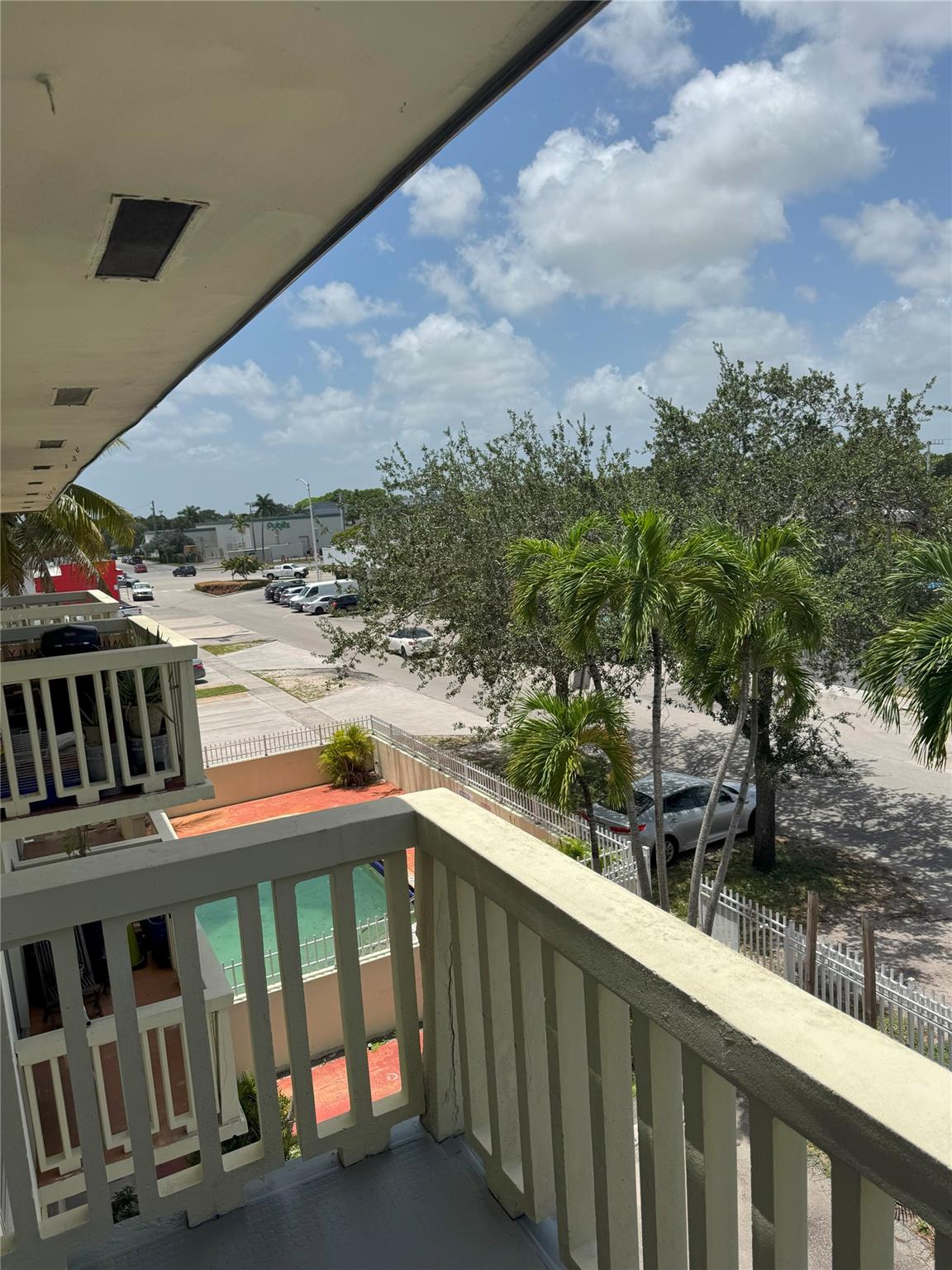 770 CONDO - Residential Lease