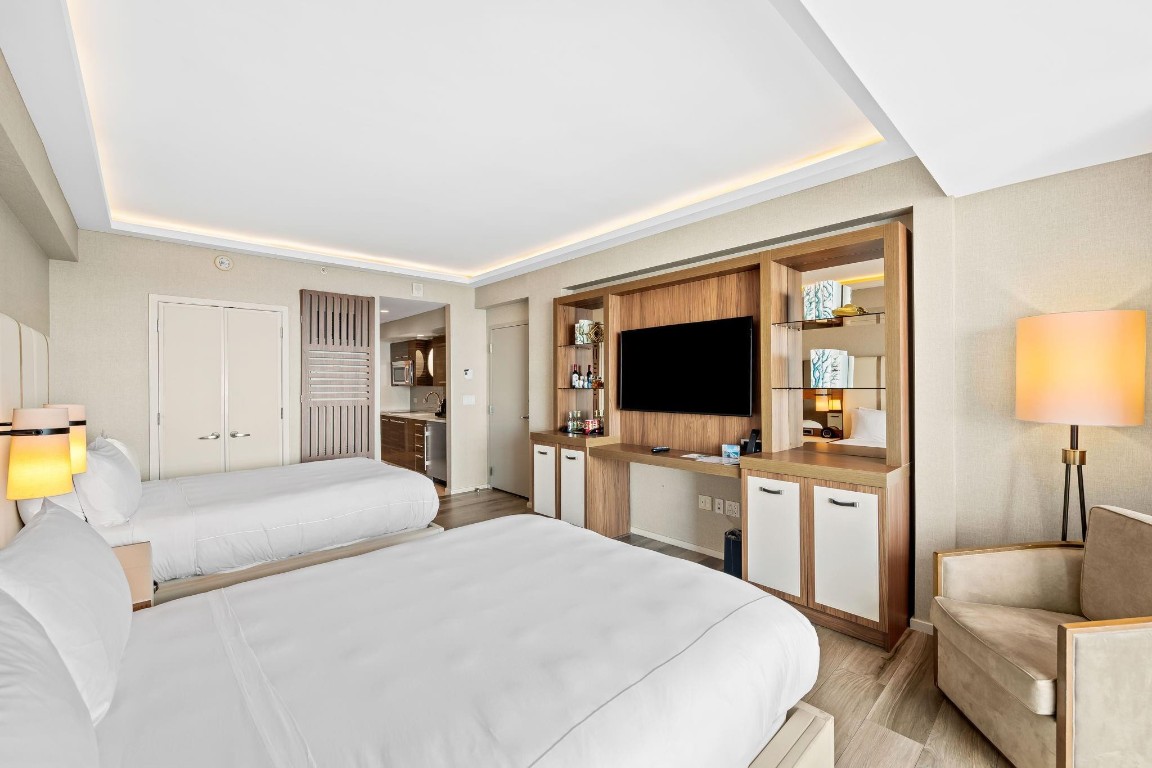 551 N Fort Lauderdale Beach Boulevard H1115