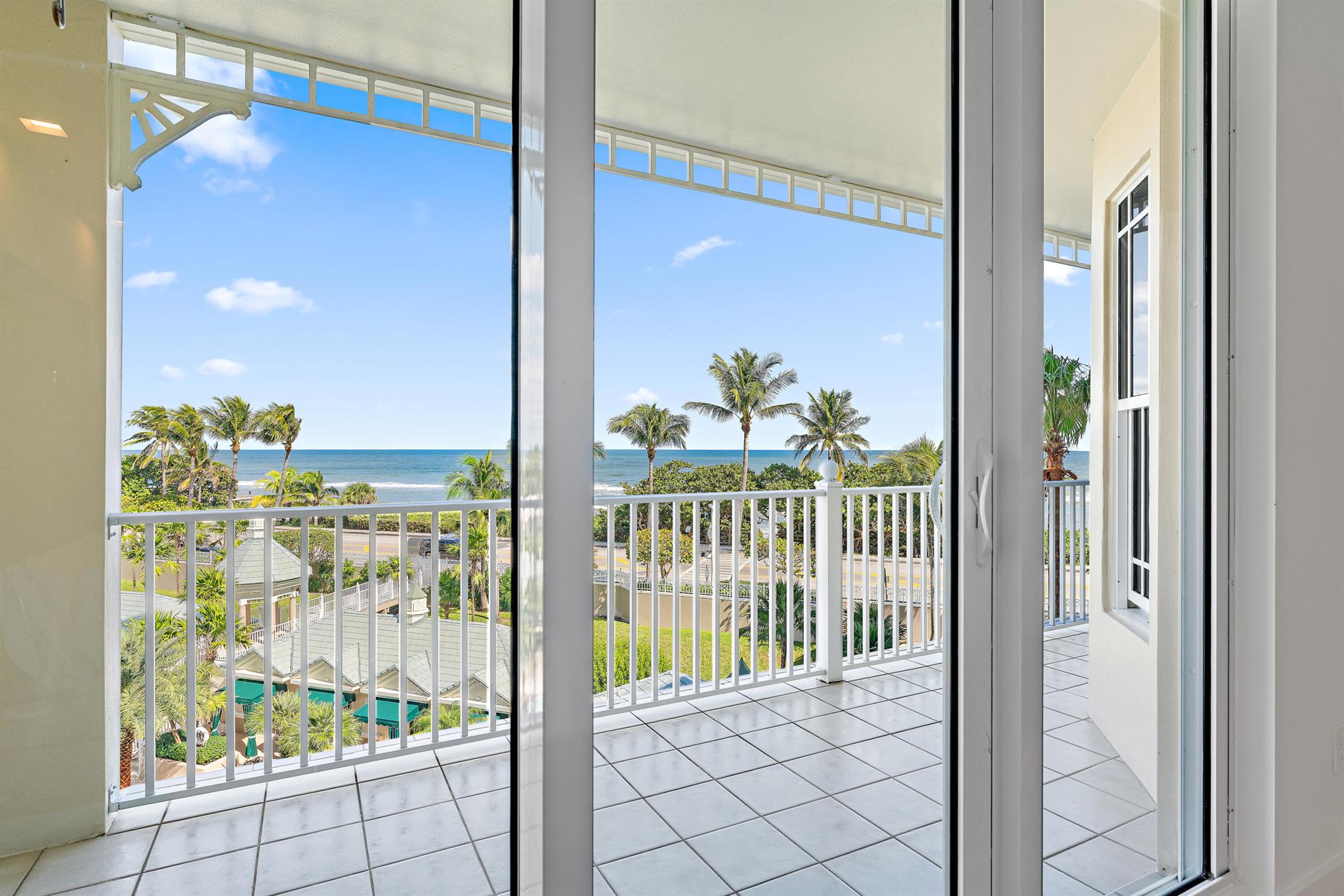 JUPITER OCEAN GRANDE 2 CO - Residential