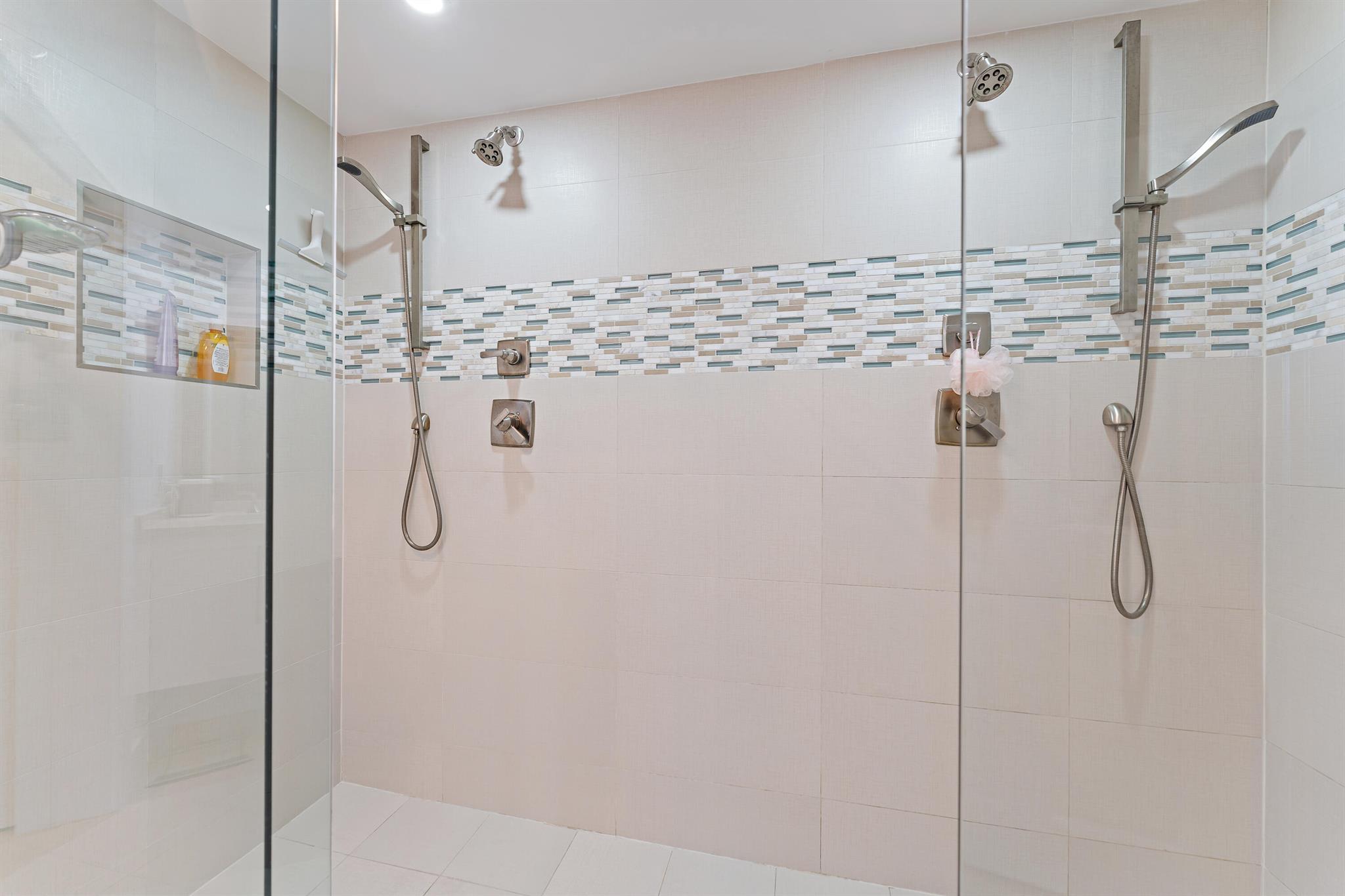 JUPITER OCEAN GRANDE 2 CO - Residential