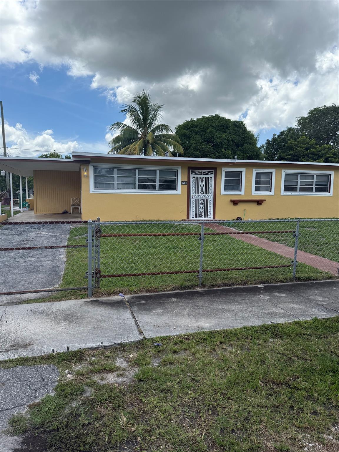 Welcome to this charming single-family home nestled in the heart of Miami Gardens. This is well-maintained Property. This residence offers 3 spacious bedrooms and 2 full bathrooms. Whether you're a first-time buyer or looking to invest, this property offers great potential and value. Easy close to major highway. Located Near Shopping center, park and school.