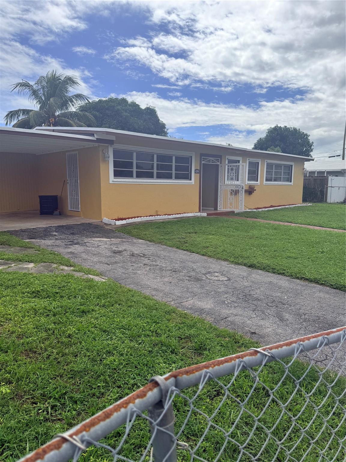 Carol City 2nd Add - Residential