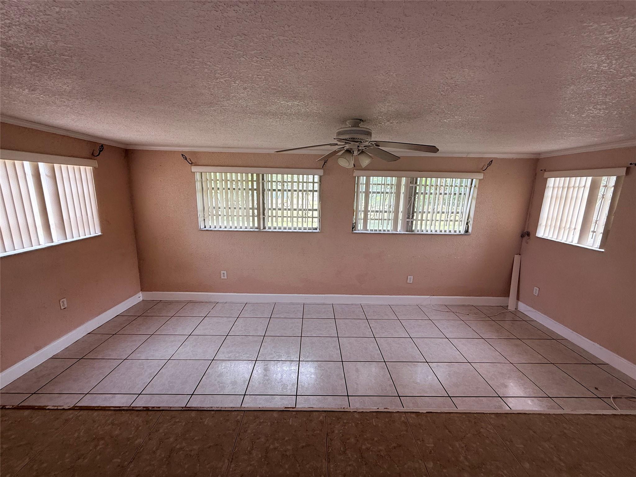 Carol City 2nd Add - Residential