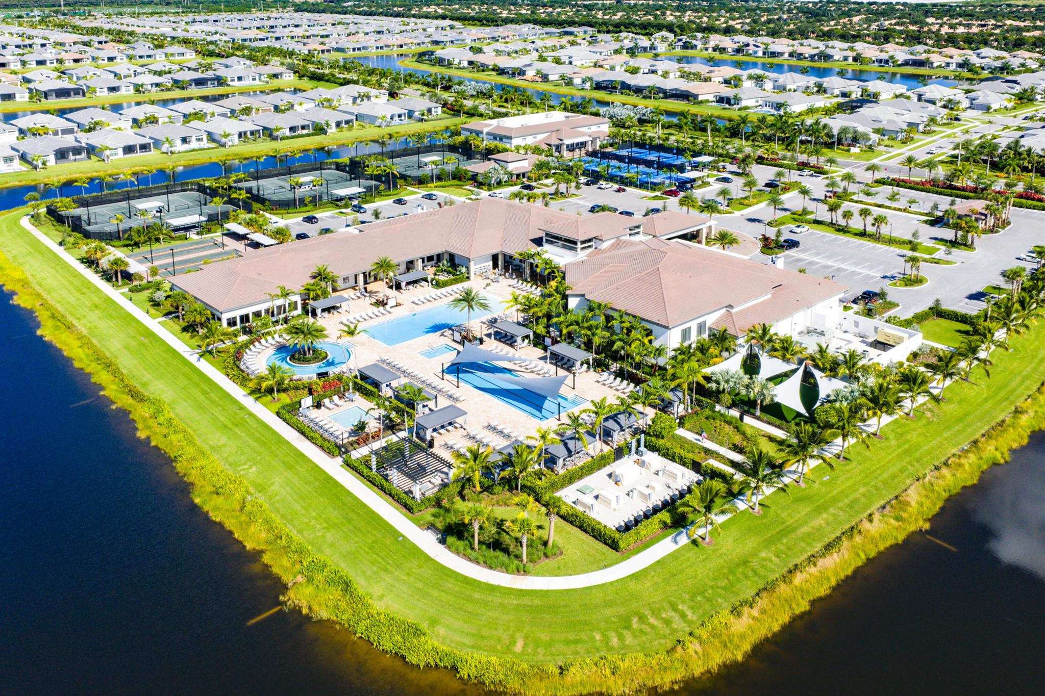 Valencia Grand - Residential