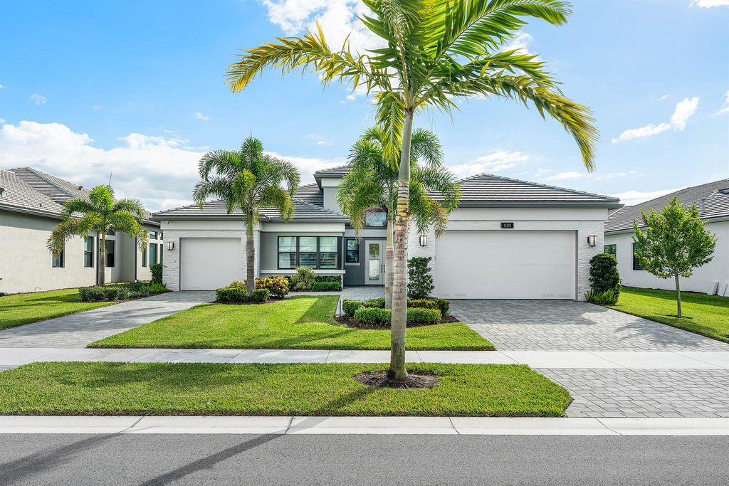 Photo of 11218 Glen Orchard Lane, Boynton Beach, FL 33473 (MLS # R11133152)