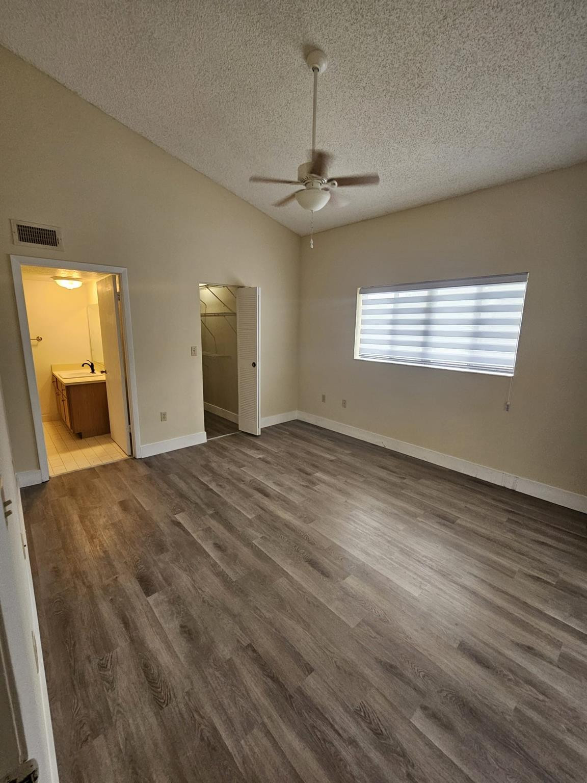 Marina Oaks Condo - Residential Lease