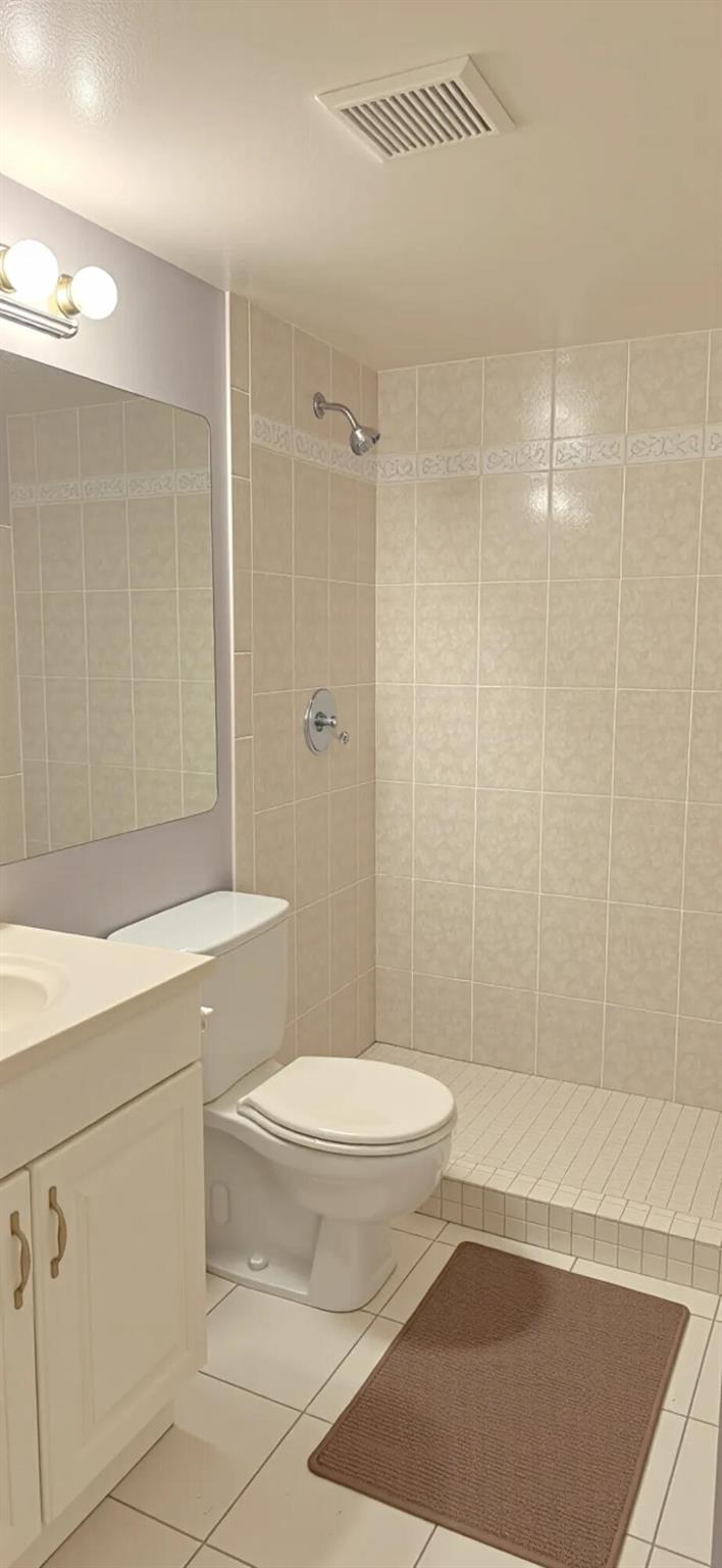 PINE RIDGE SOUTH IV CONDO - Residential