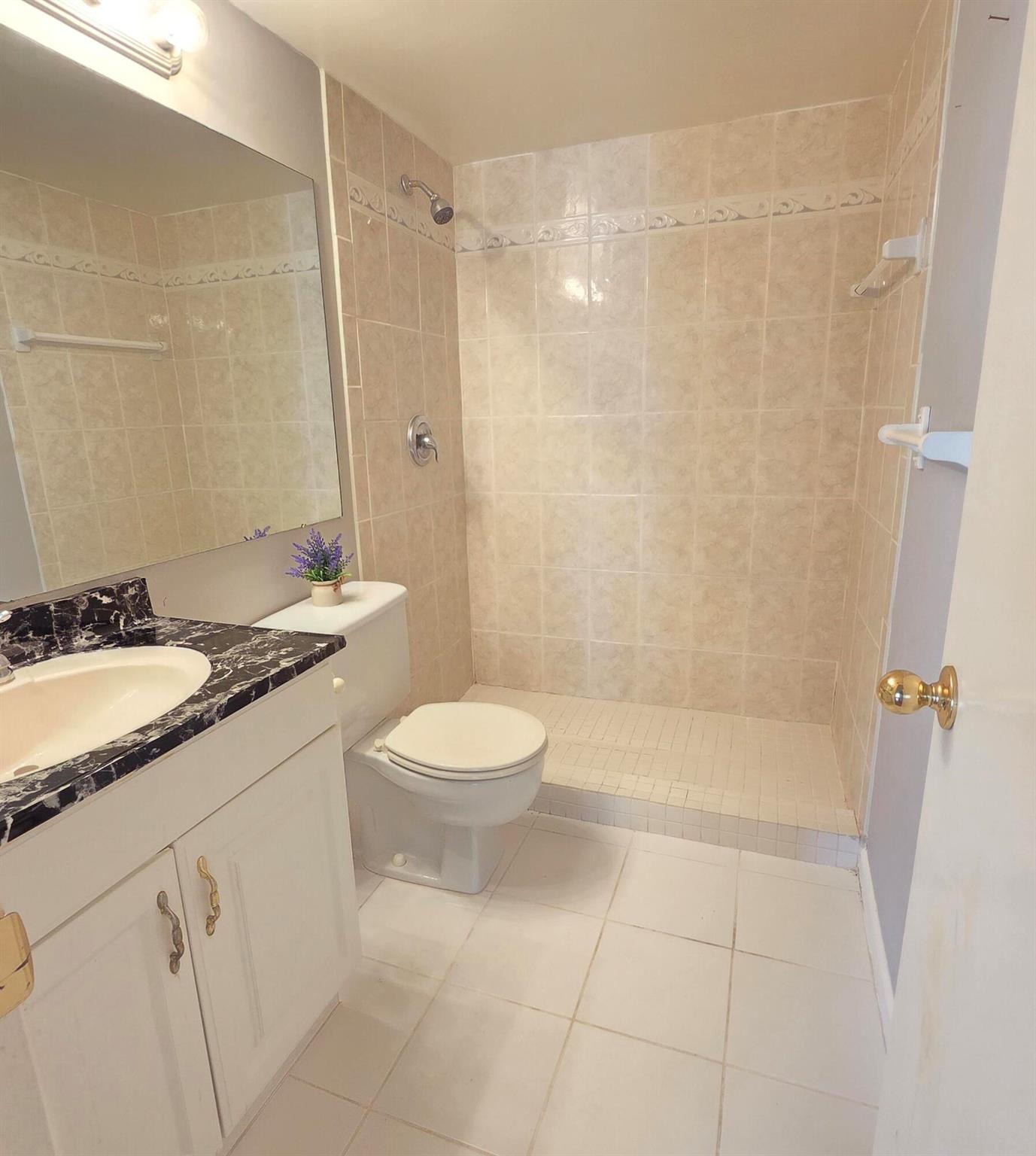 PINE RIDGE SOUTH IV CONDO - Residential