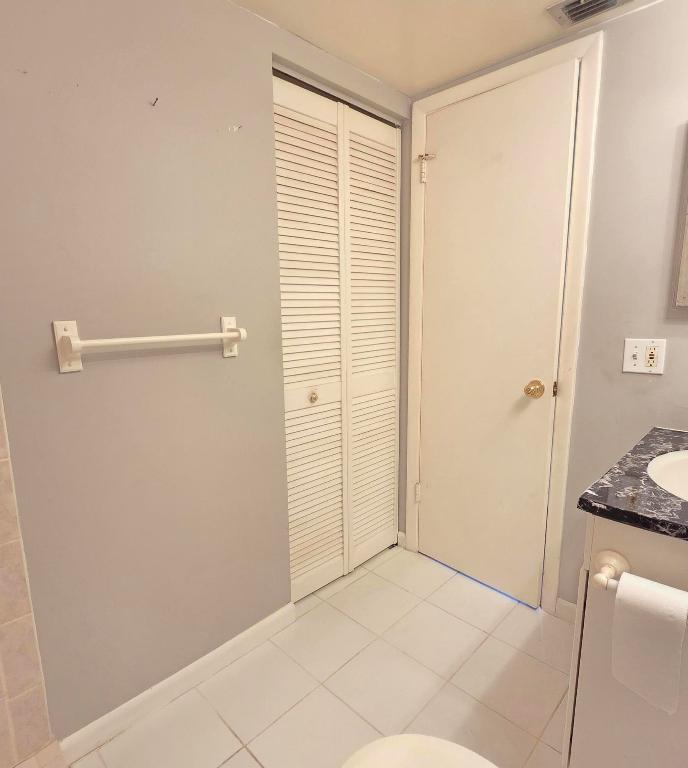 PINE RIDGE SOUTH IV CONDO - Residential