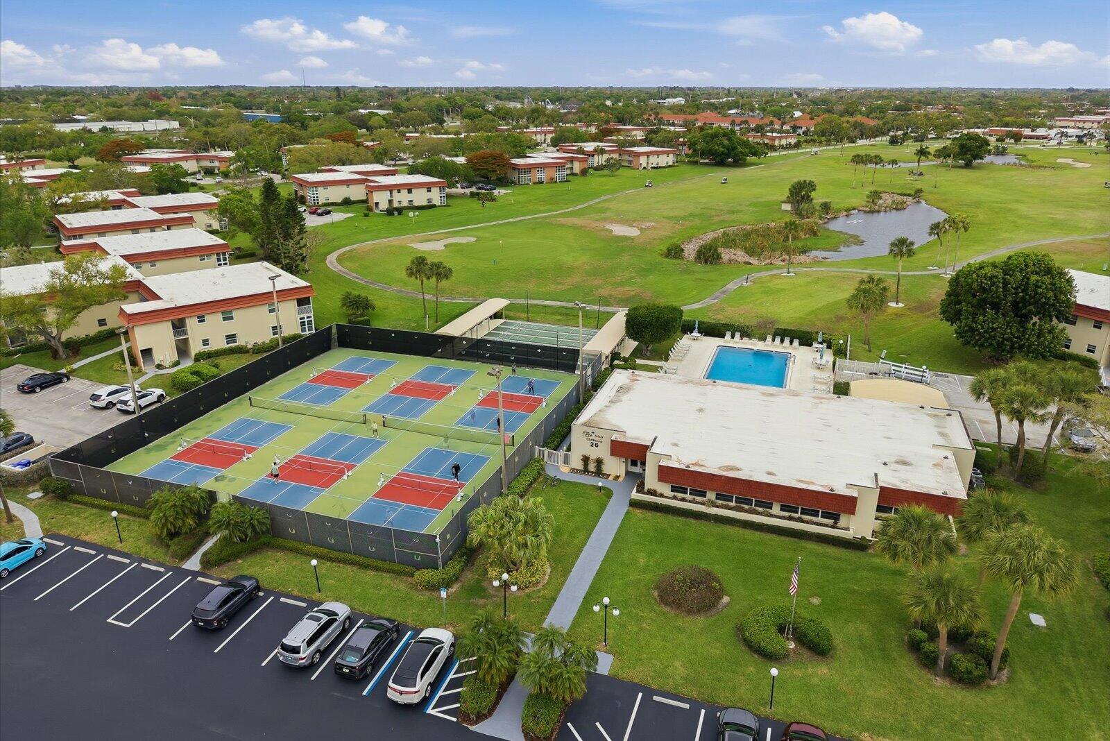 Vista Royale - Residential