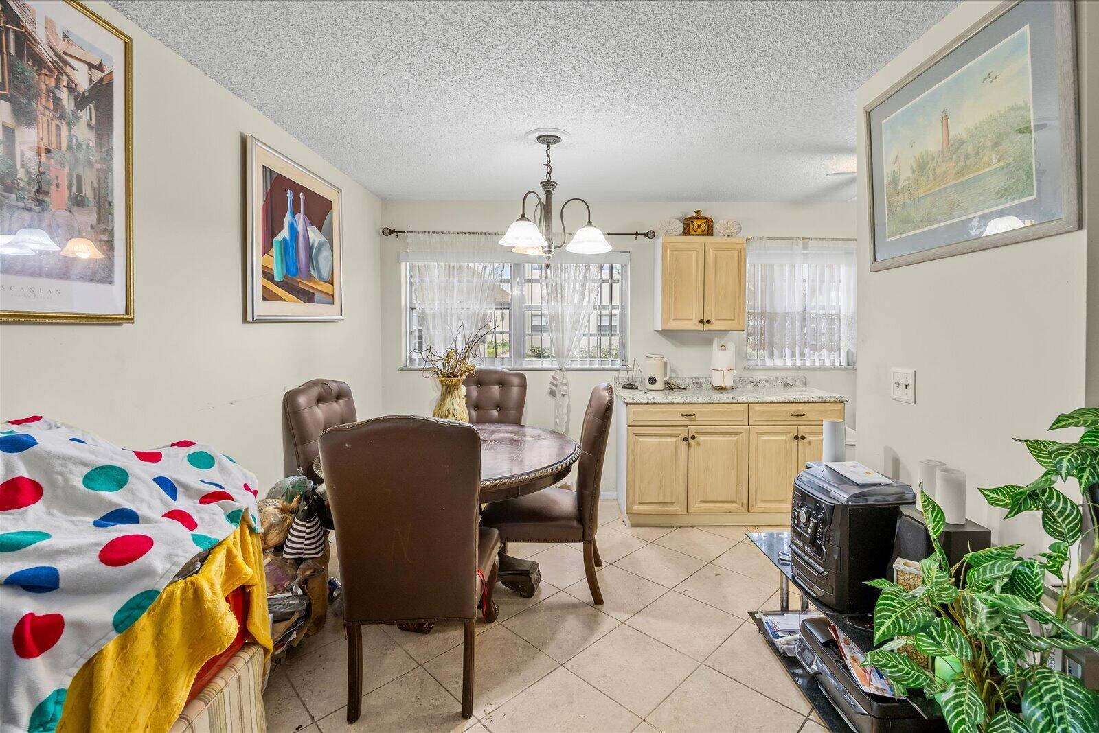 Vista Royale - Residential