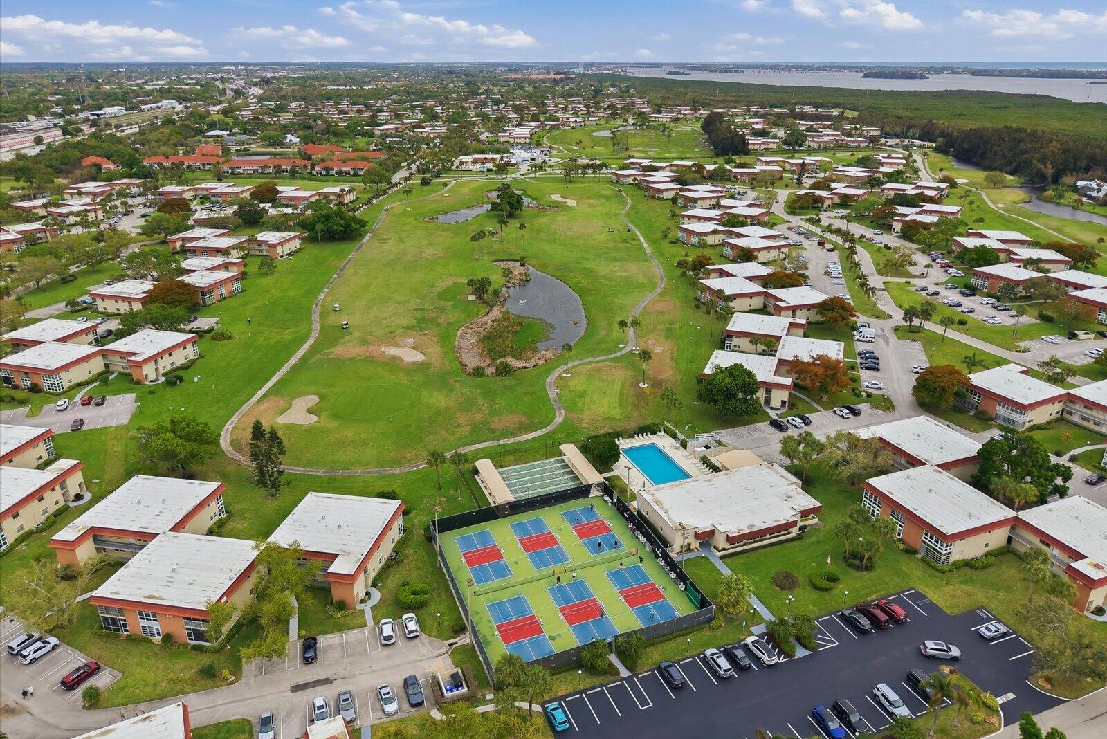 Vista Royale - Residential