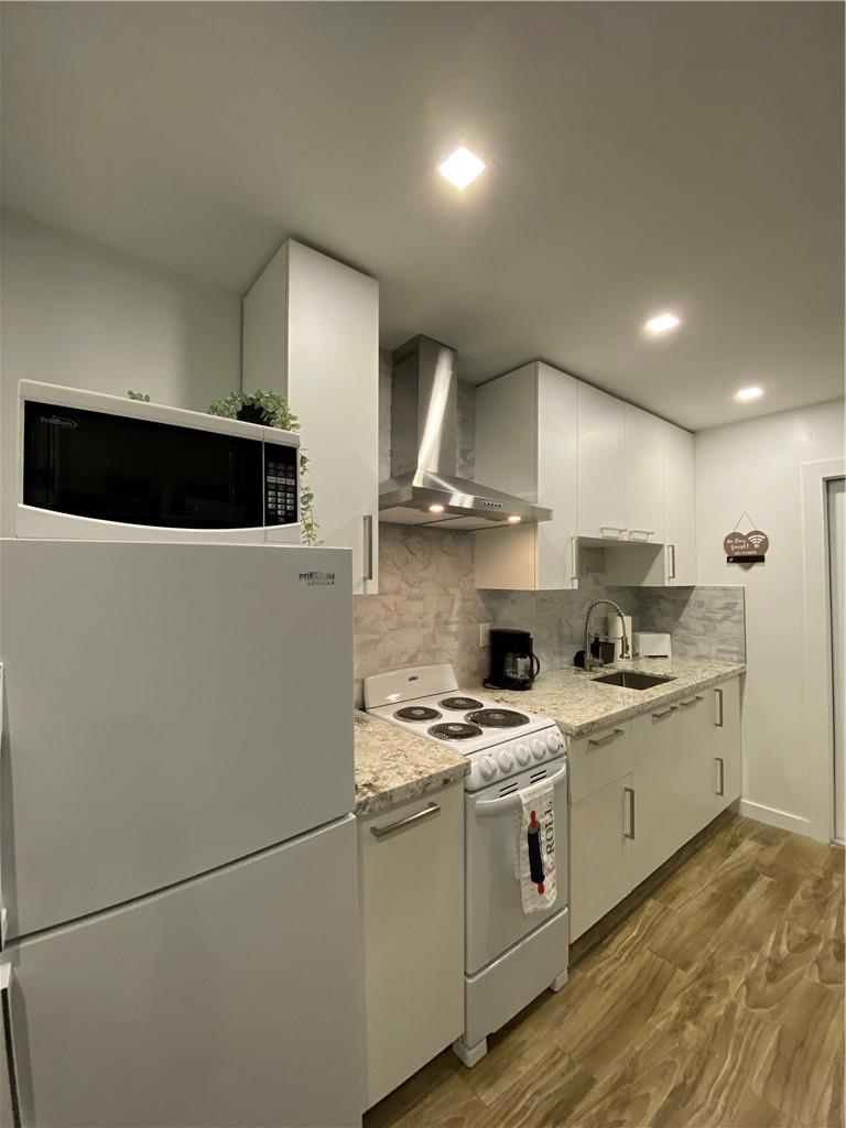 Oakland Park Second Add 1 - Residential Lease