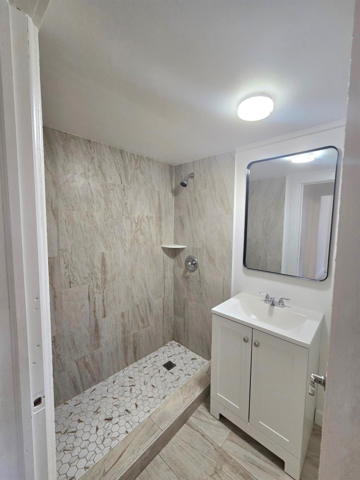 LAKE WORTH TOWN OF - Residential Lease