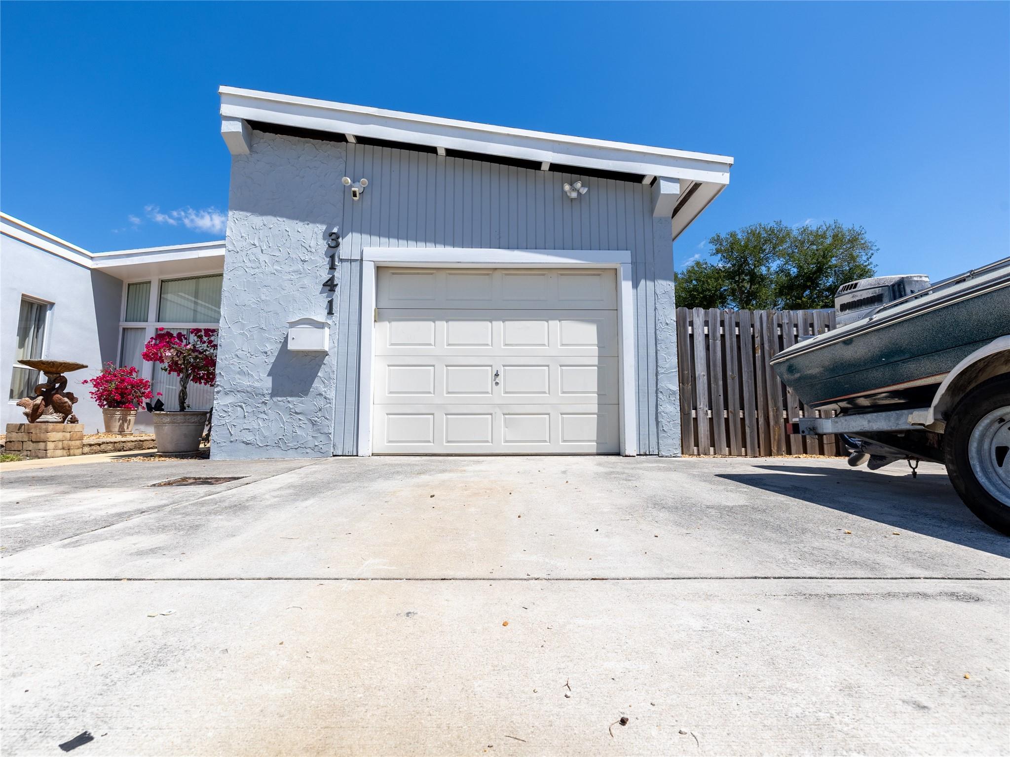3141 Riverland Rd