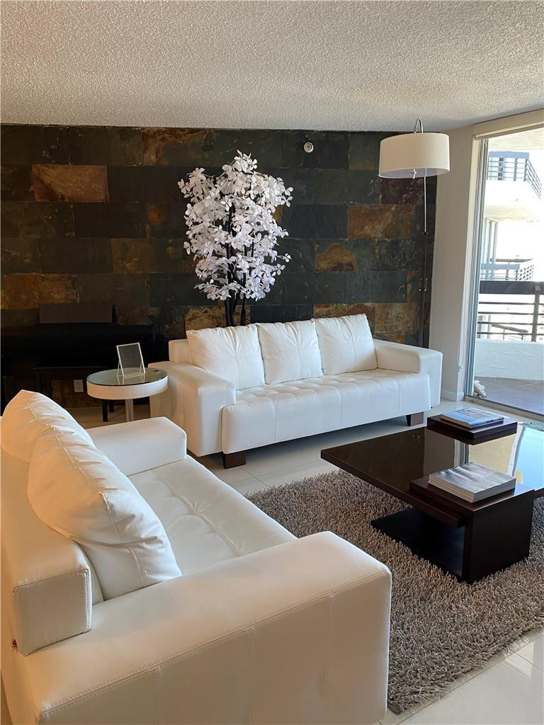 Mystic Pointe Tower 400 C - Residential Lease