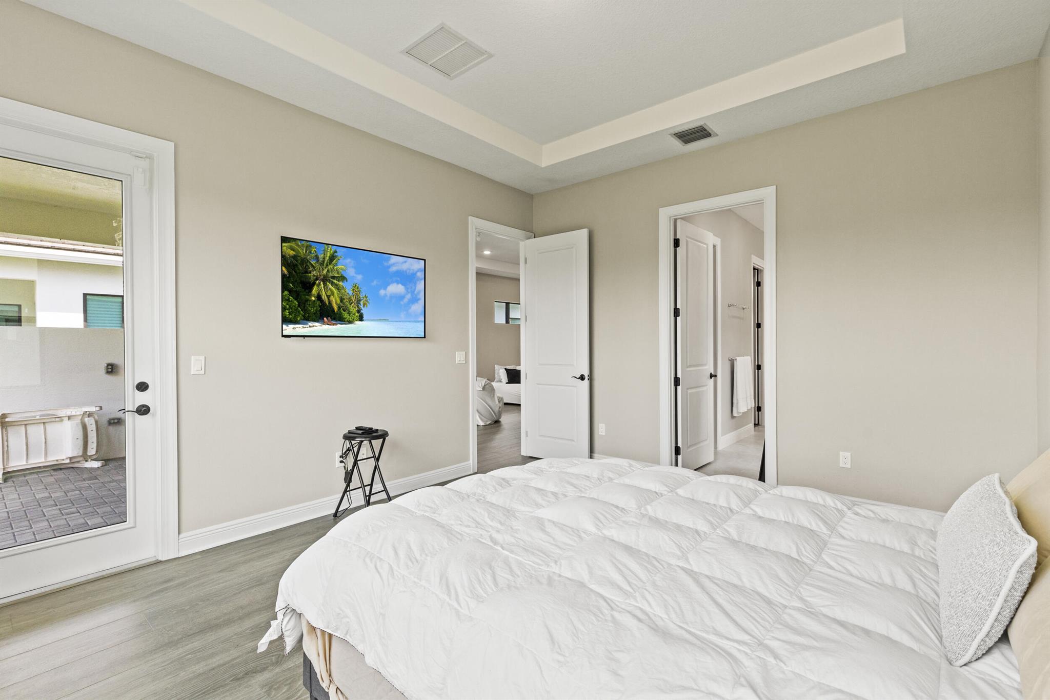 CRESSWIND PALM BEACH PHAS - Residential