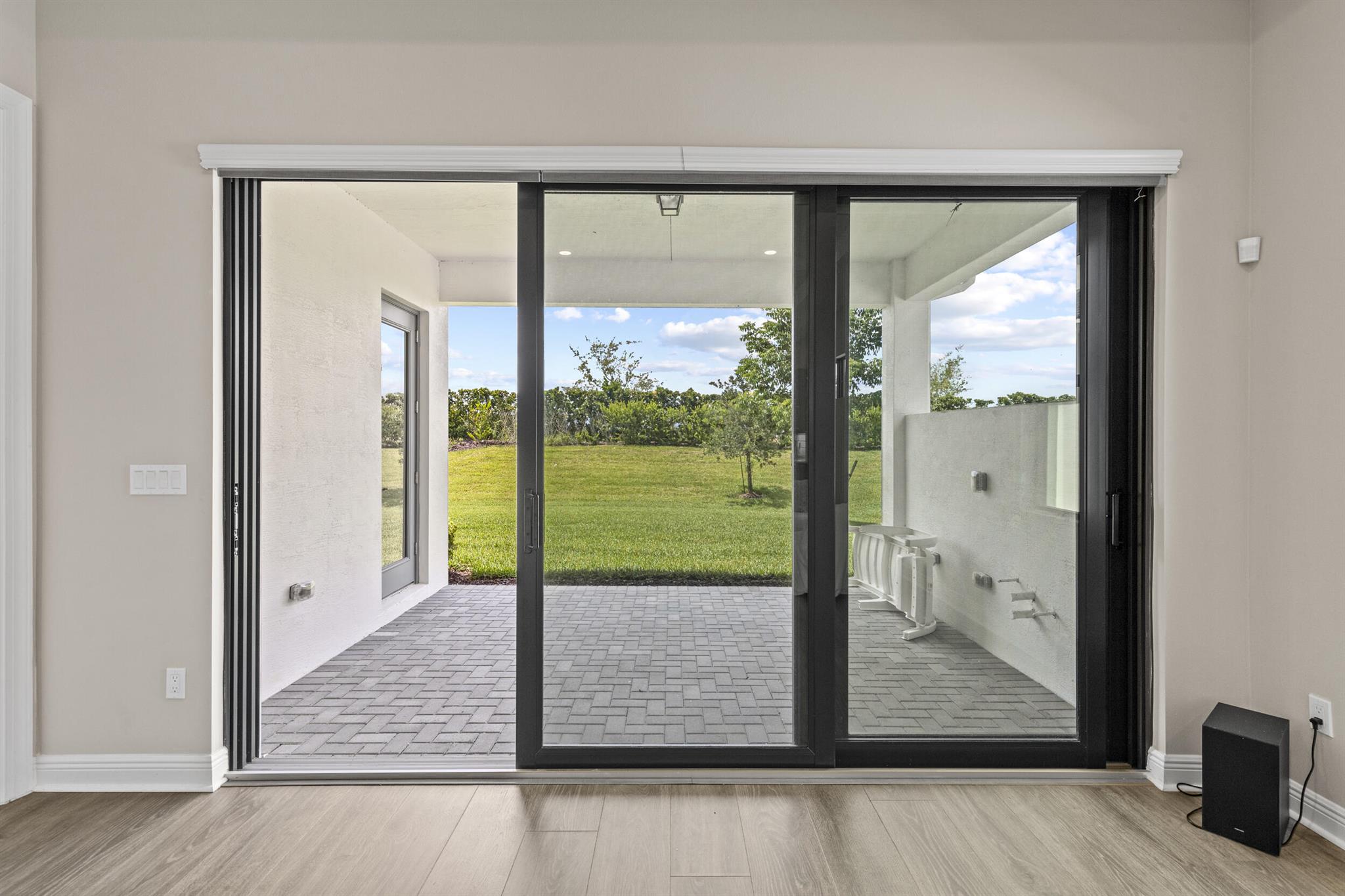 CRESSWIND PALM BEACH PHAS - Residential