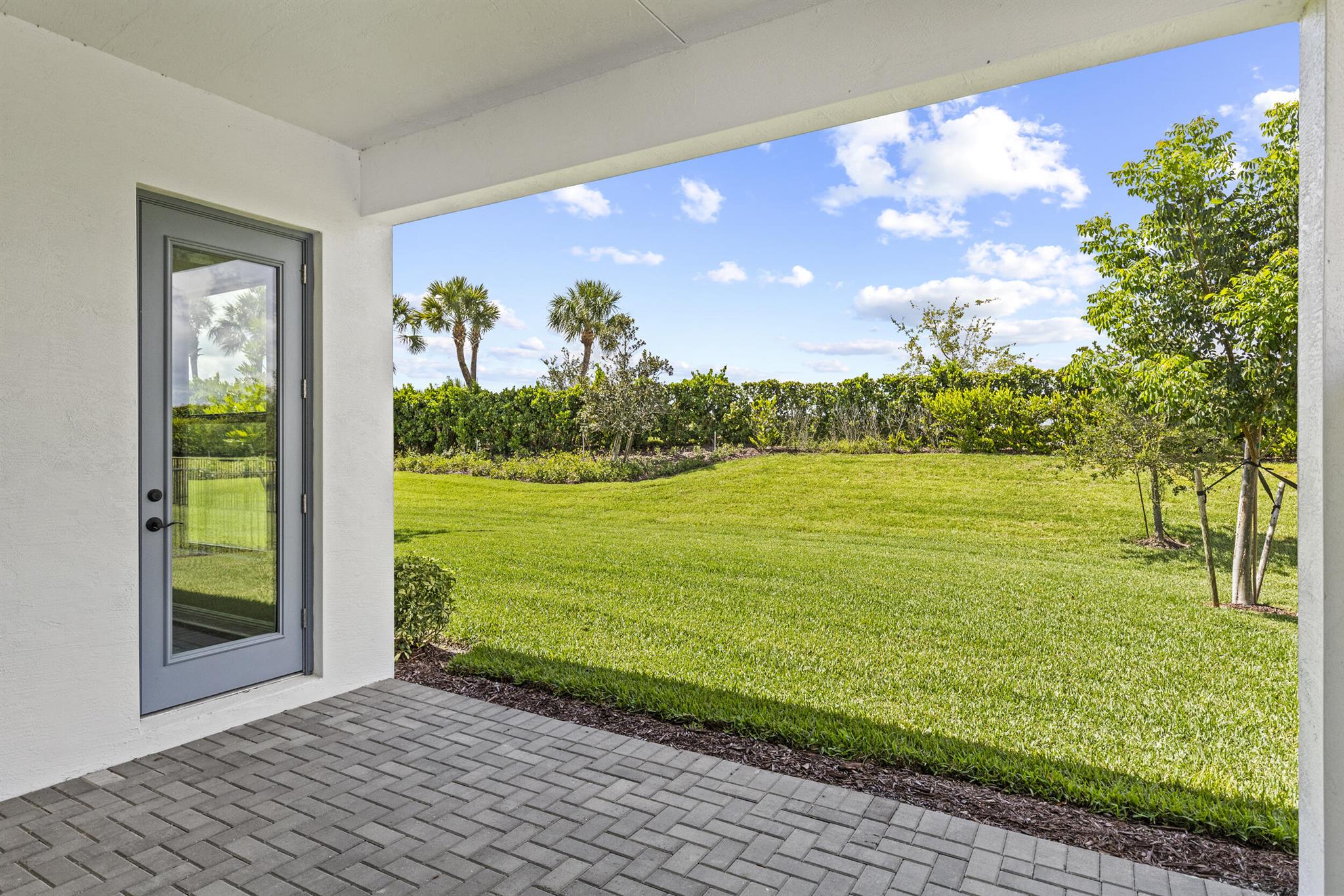 CRESSWIND PALM BEACH PHAS - Residential