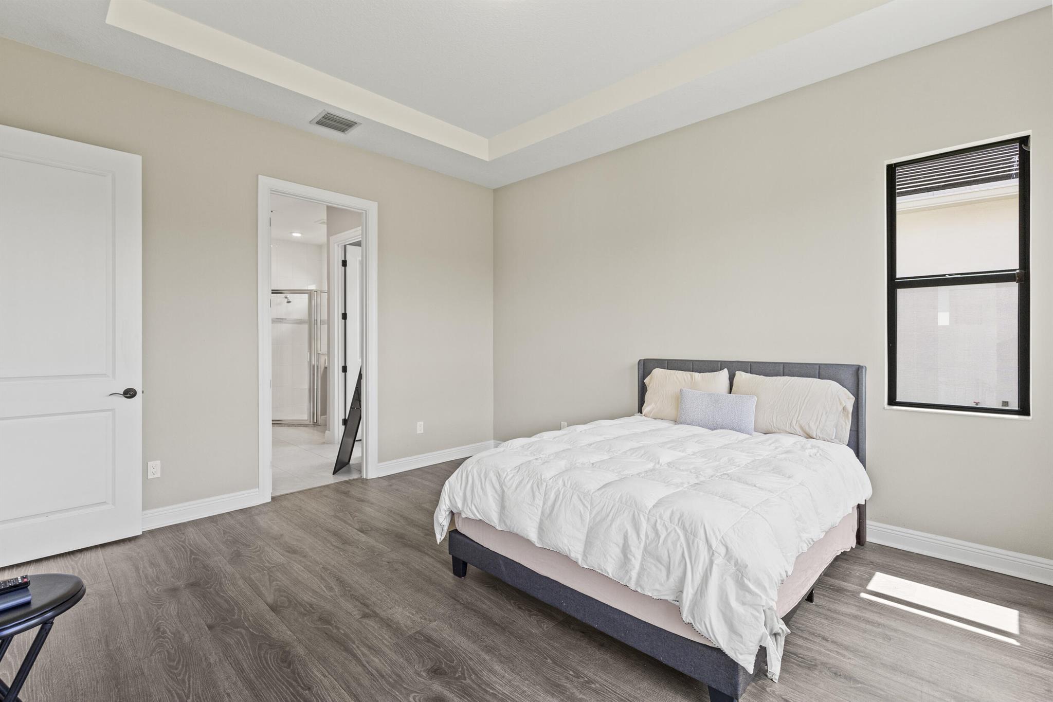 CRESSWIND PALM BEACH PHAS - Residential