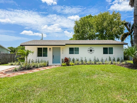 Tiny photo for 7430 Cocoanut Drive, Lake Worth, FL 33467 (MLS # B26052517)