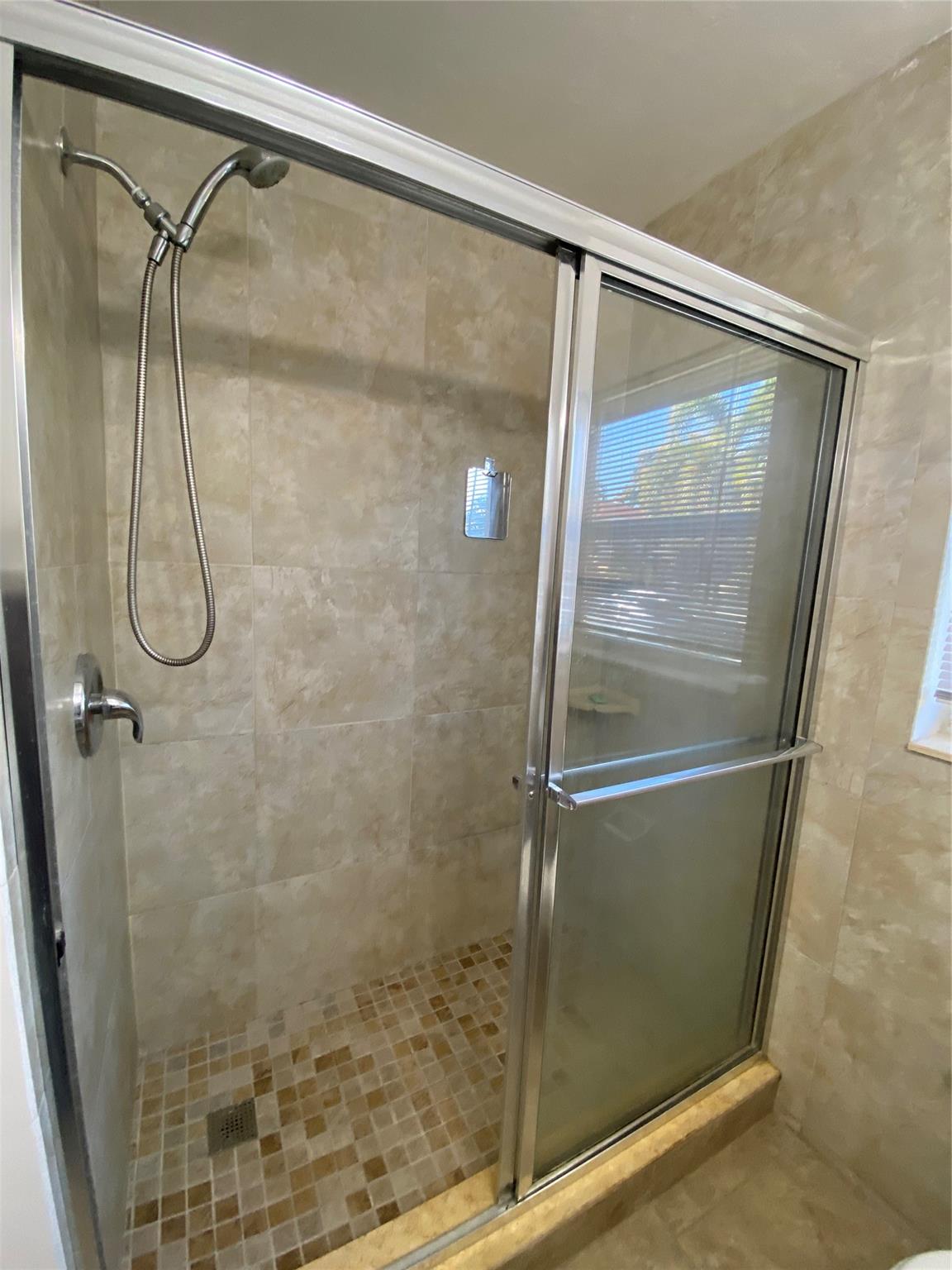 St James Court 5-26 B - Residential Lease