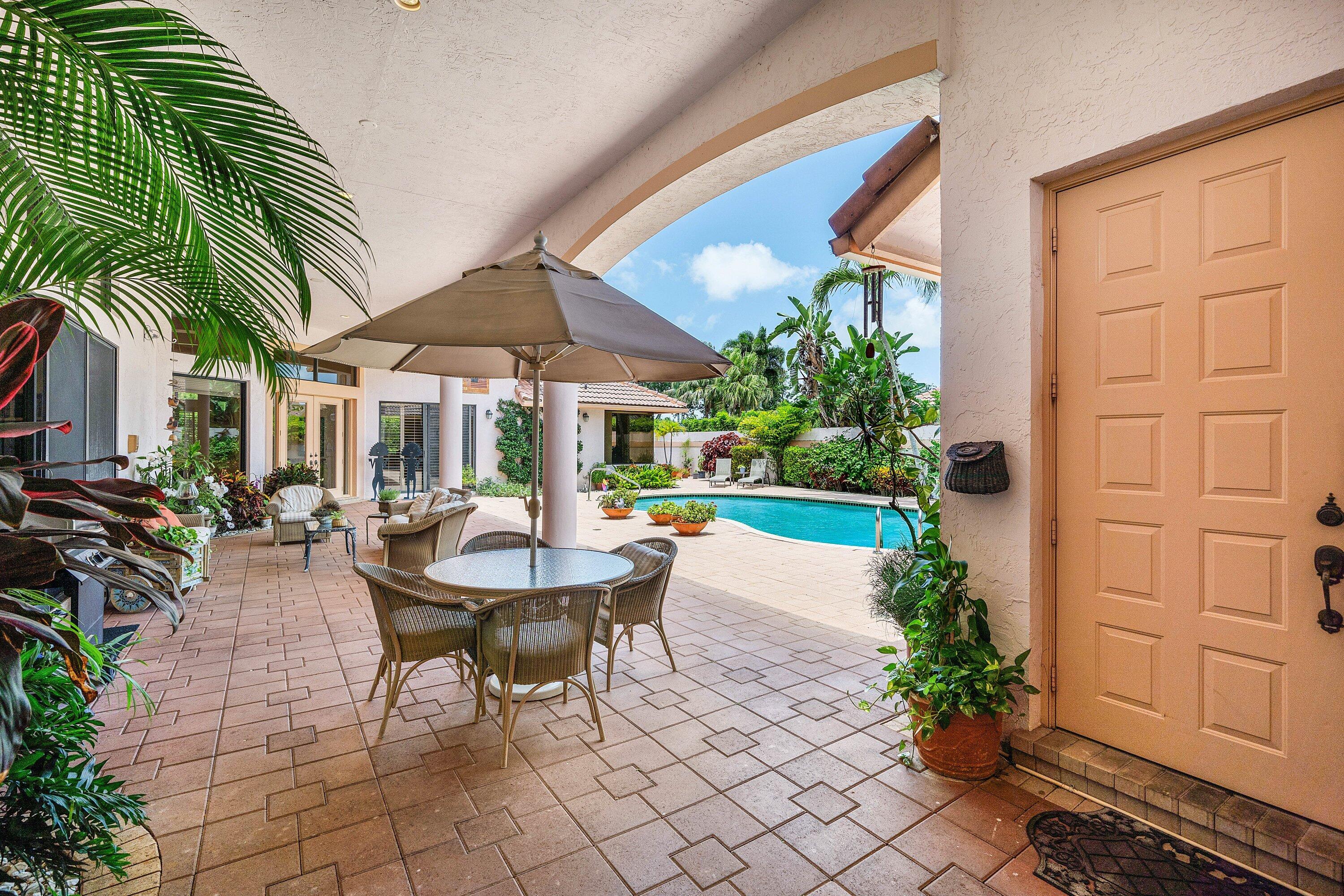 BOCAIRE COUNTRY CLUB - Residential